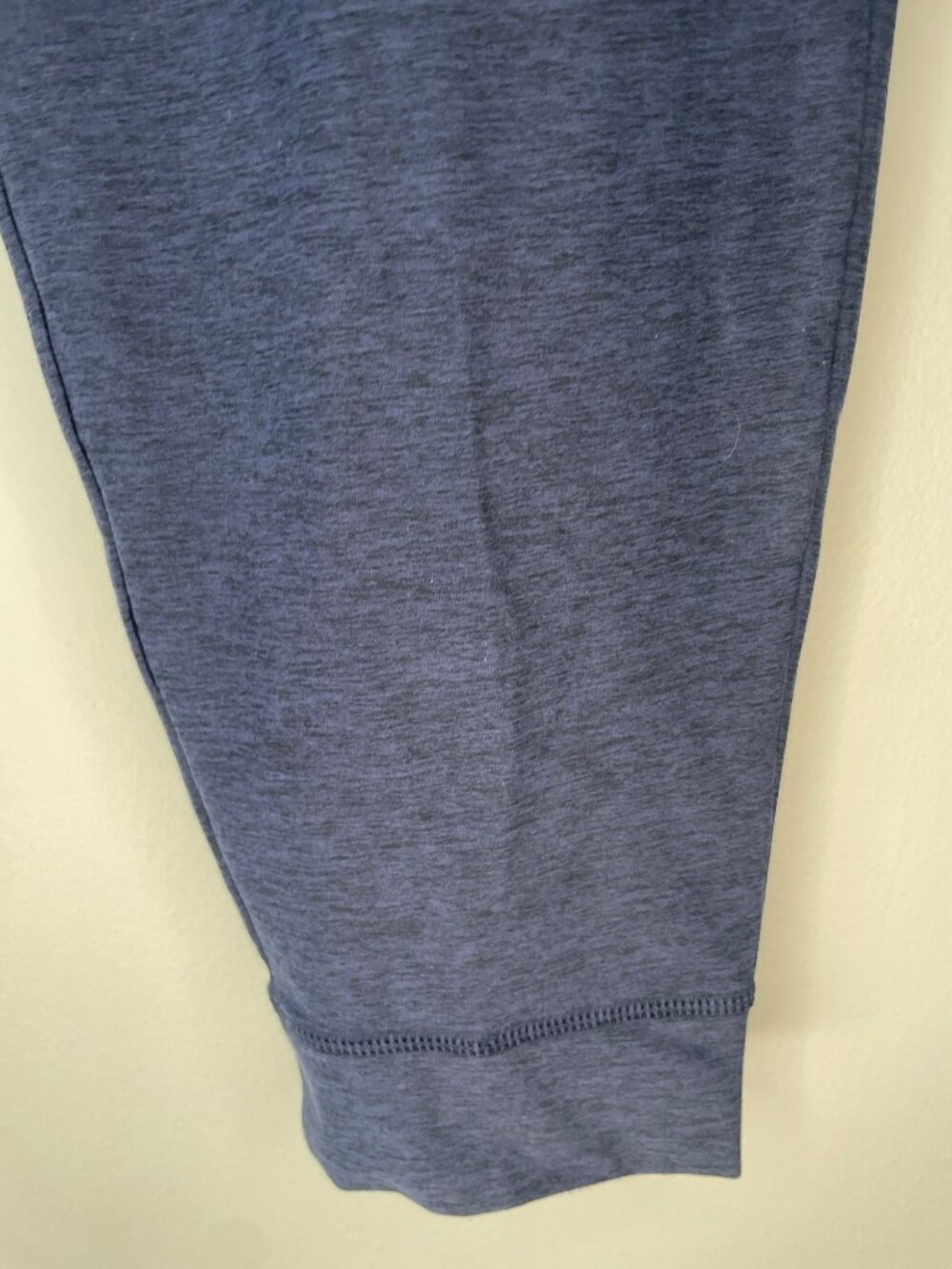 Fabletics Cloud Jersey Jogger Pants Navy Heather Women's Size L Regular 29" NWT - Picture 4 of 9